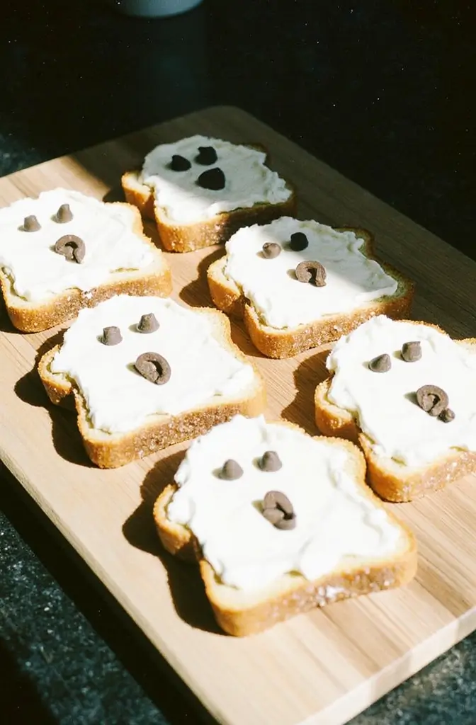 Halloween Ghost Toasts