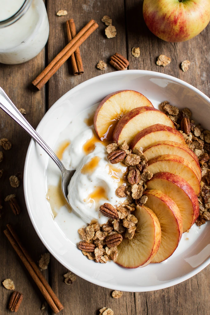 Apple cinnamon yogurt bowl