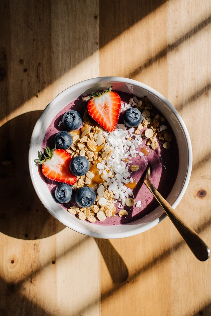 fiber-packed smoothie bowl
