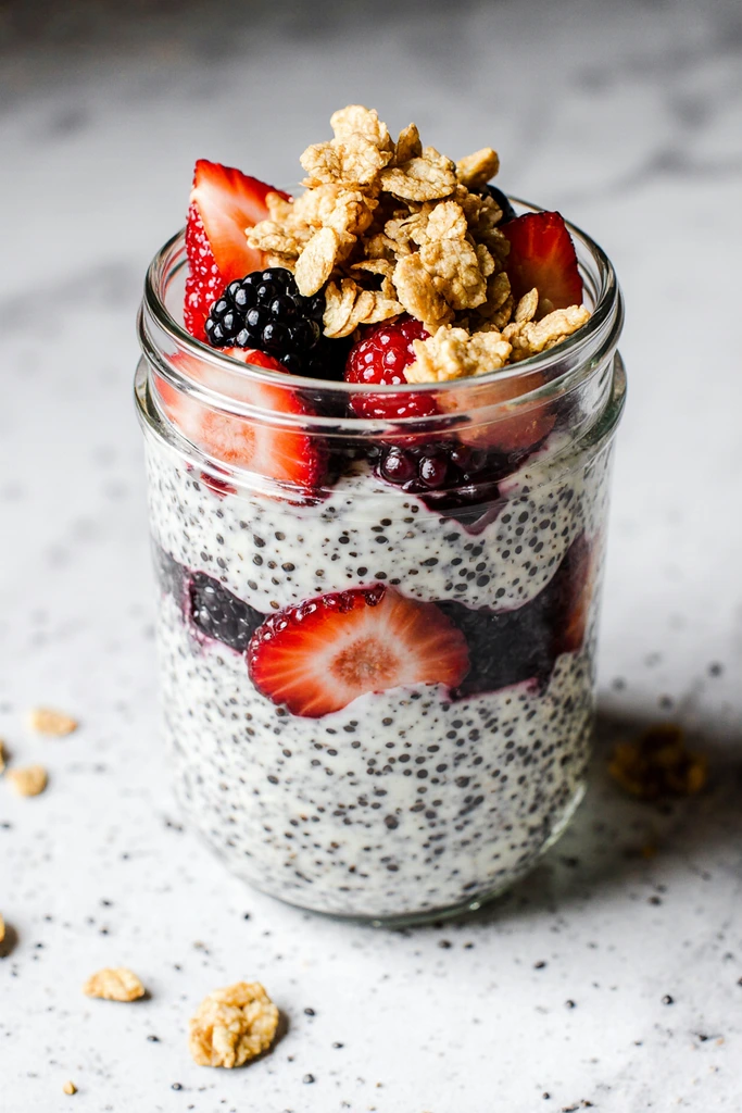 greek yogurt chia pudding