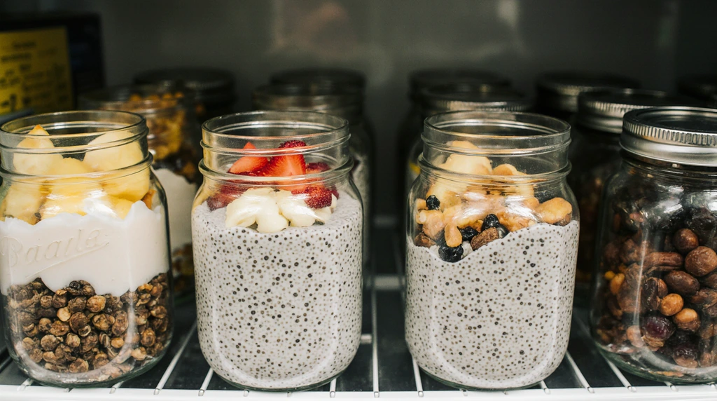 greek yogurt chia pudding