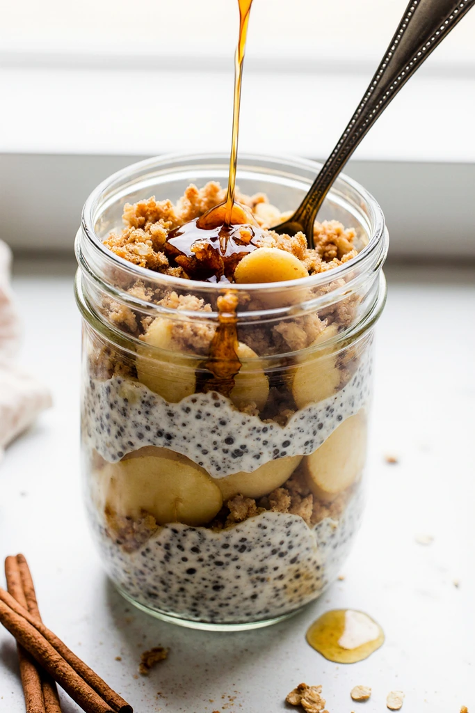 Apple Crumble Chia seed Pudding